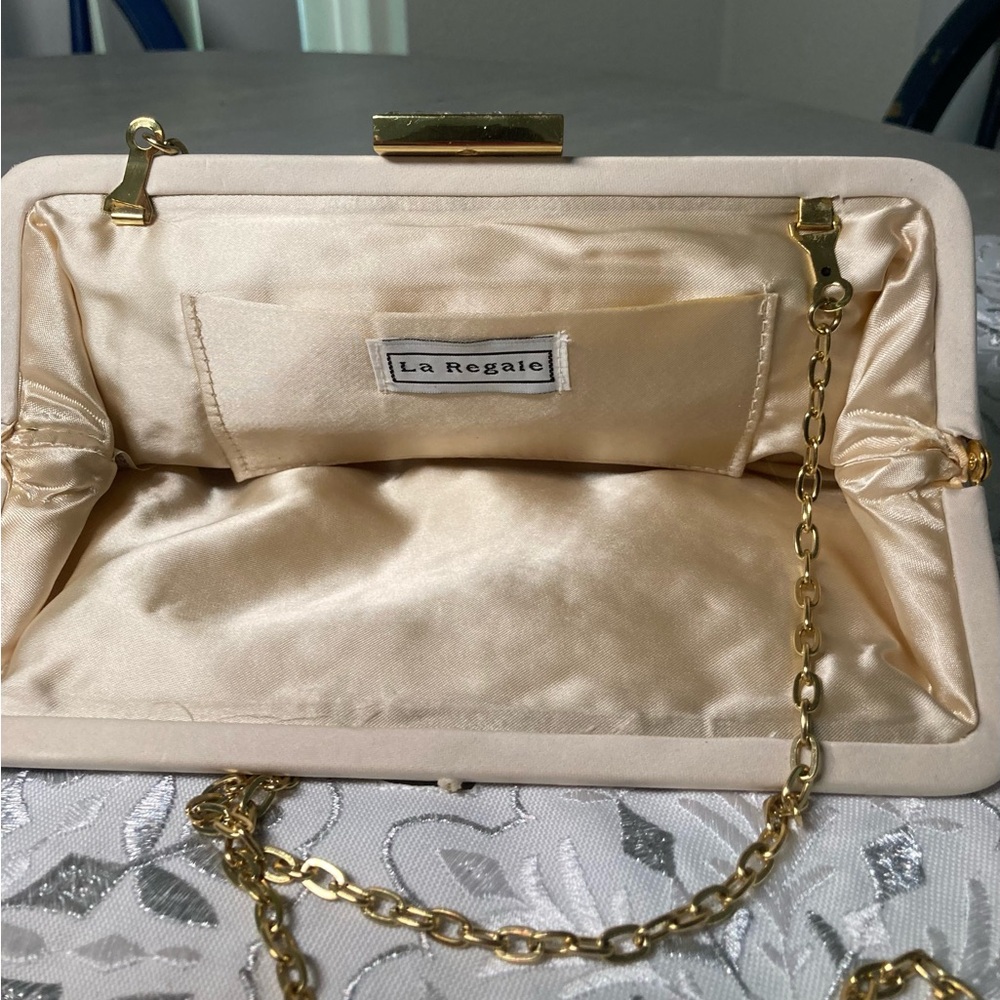 LaRegale Vintage Ladies Clutch/Crossbody - Picture 6 of 9